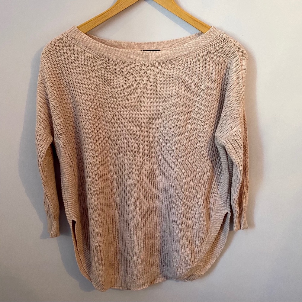 EXPRESS pink quarter sleeve sweater